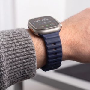 Tech-Protect SILICONE LINE WATCH 8 / 9 / 10 / 11 / 12 / SE / ULTRA (44 / 45 / 46 / 49 MM) ATLANTIC BLUE - Image 6