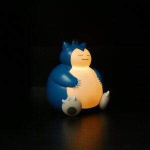 TF POKEMON LIGHT-UP FIGURE WITH HANDSTRAP - SNORLAX 9 CM - Image 2