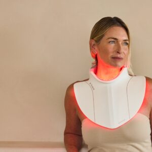 Therabody TheraFace LED priemonė kaklui ir krūtinei - Image 11