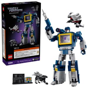 LEGO ICONS 10358 Transformers: Soundwave - Image 1