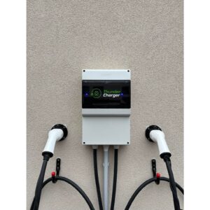 Krovimo stotelė 3 Fazės, 22 kW su 2 vnt Type 2 laidais 5m ilgio